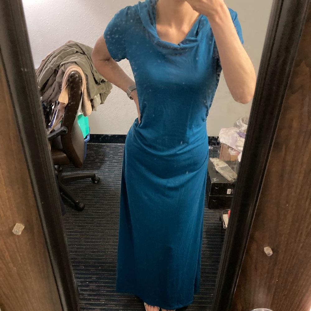 Teal Hooded Maxi Dress w/Back Star Cutout